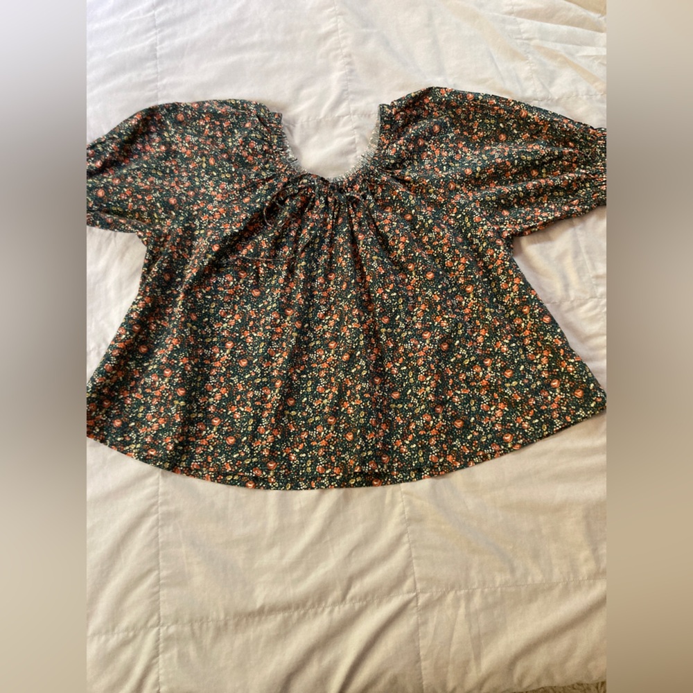 Doen Black Floral Puff-Sleeve Blouse - Picture 6 of 15